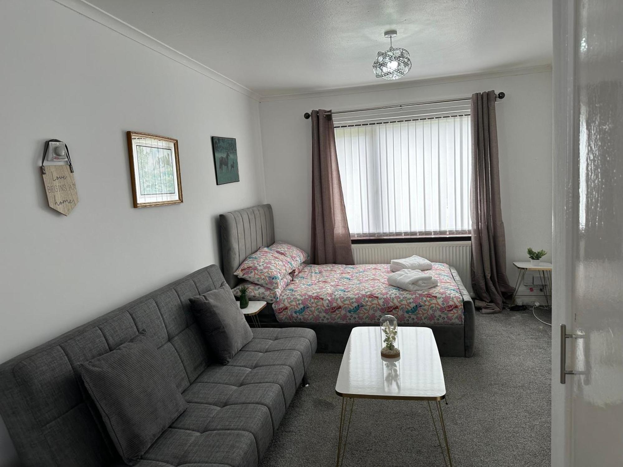 Lovely 3 Bedroom House Close To City Centre Peterlee Exteriör bild